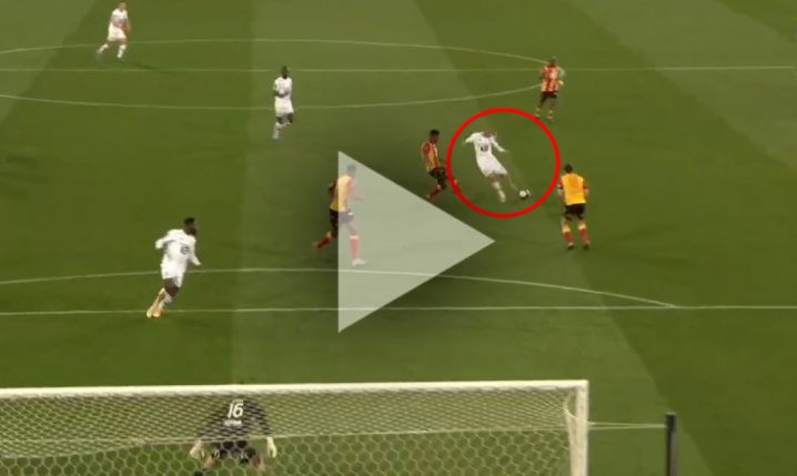 FENOMENALNY gol Buraka Yilmaza na 2-0 z Lens! [VIDEO]